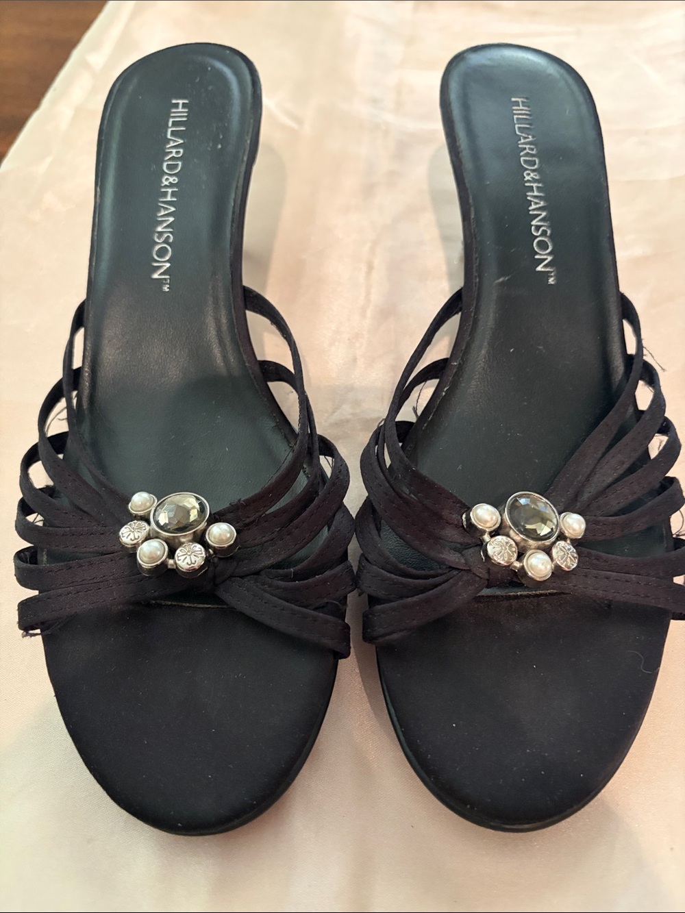Hillard & Hanson Black Jeweled Strappy Slide Mules
